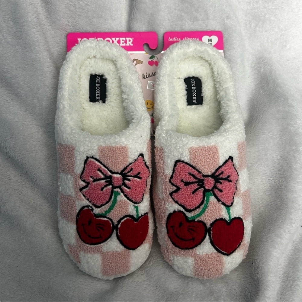 NWT Joe Boxer Women’s Cherry Bow Checkered Slippers Size Medium 7/8